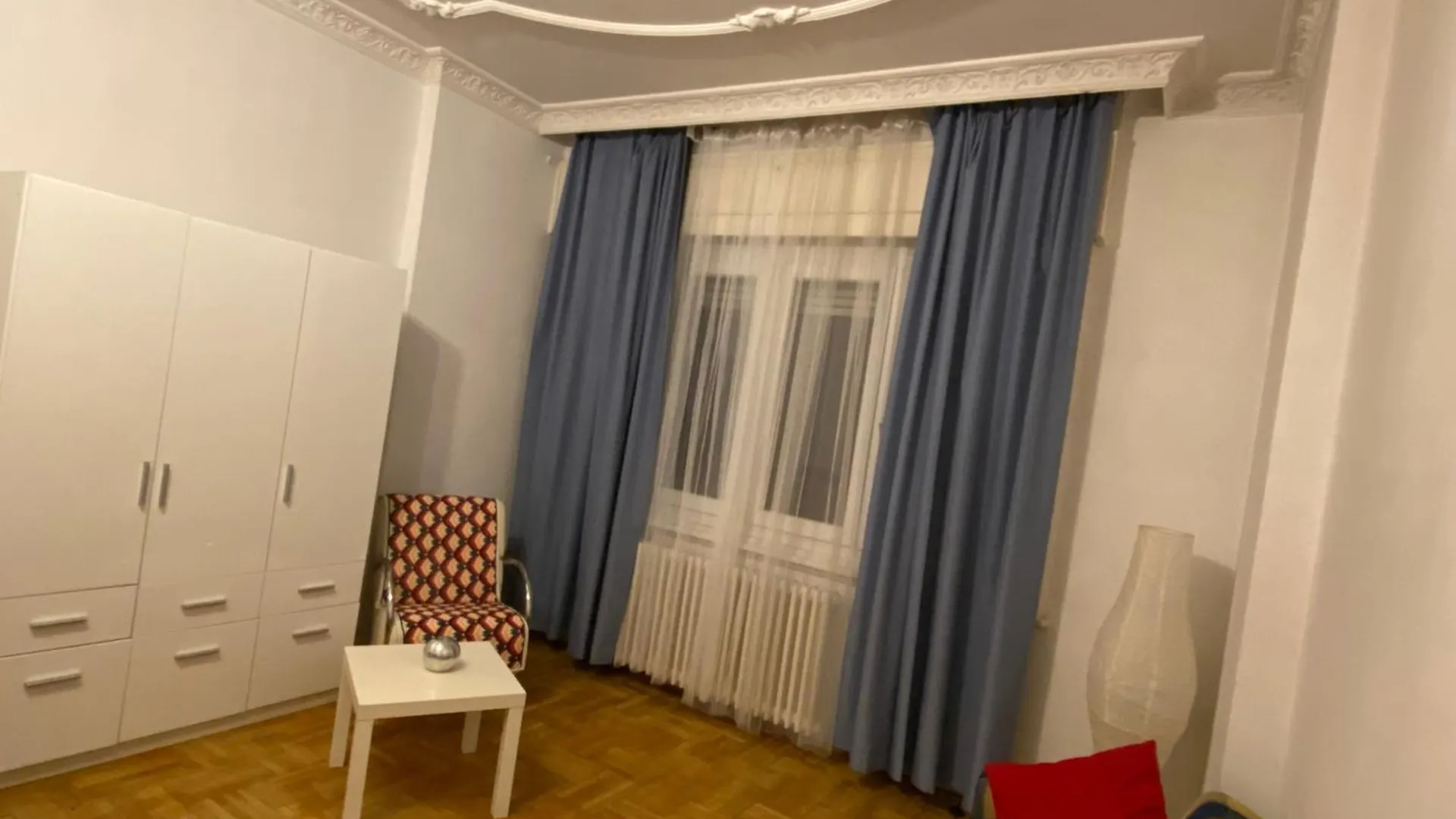 Apartment With Balcony And Ac Next To Danube Budapest Hungary